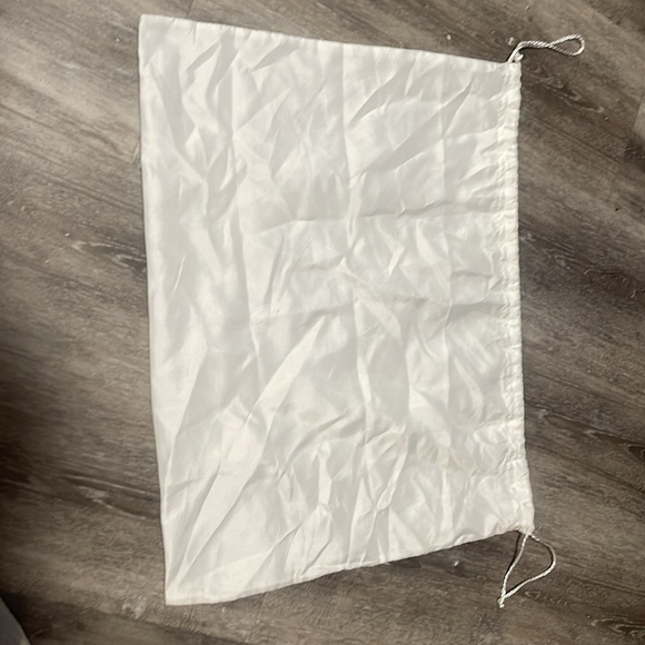 Coach white silk drawstring bag - Picture 5 of 6